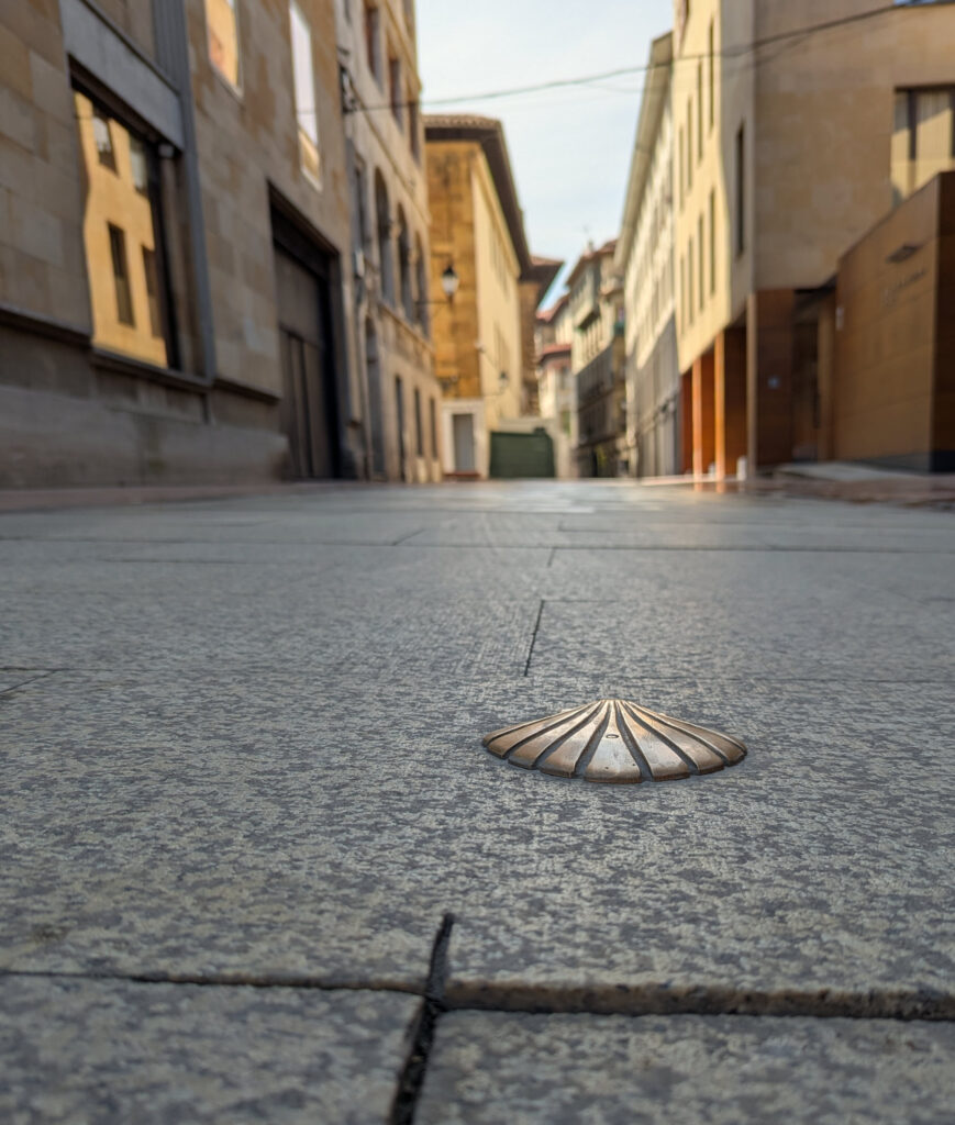 Camino scallop marker in Oviedo