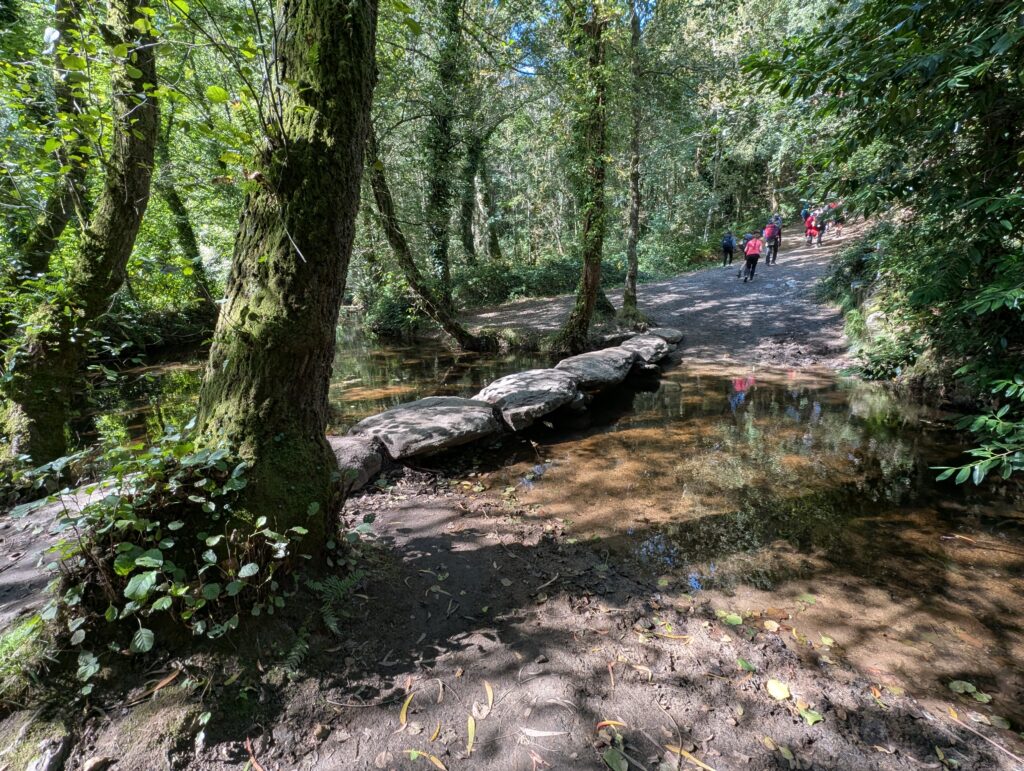 Stone bridge on the way to Boente