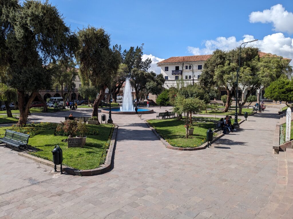 Plaza Regocijo, Cuzco