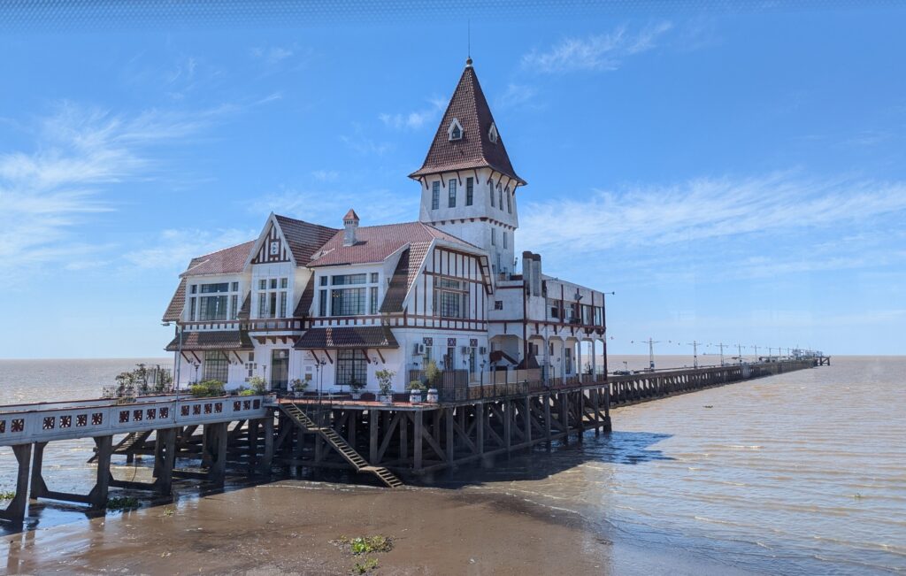 Fisherman's Club, Buenos Aires