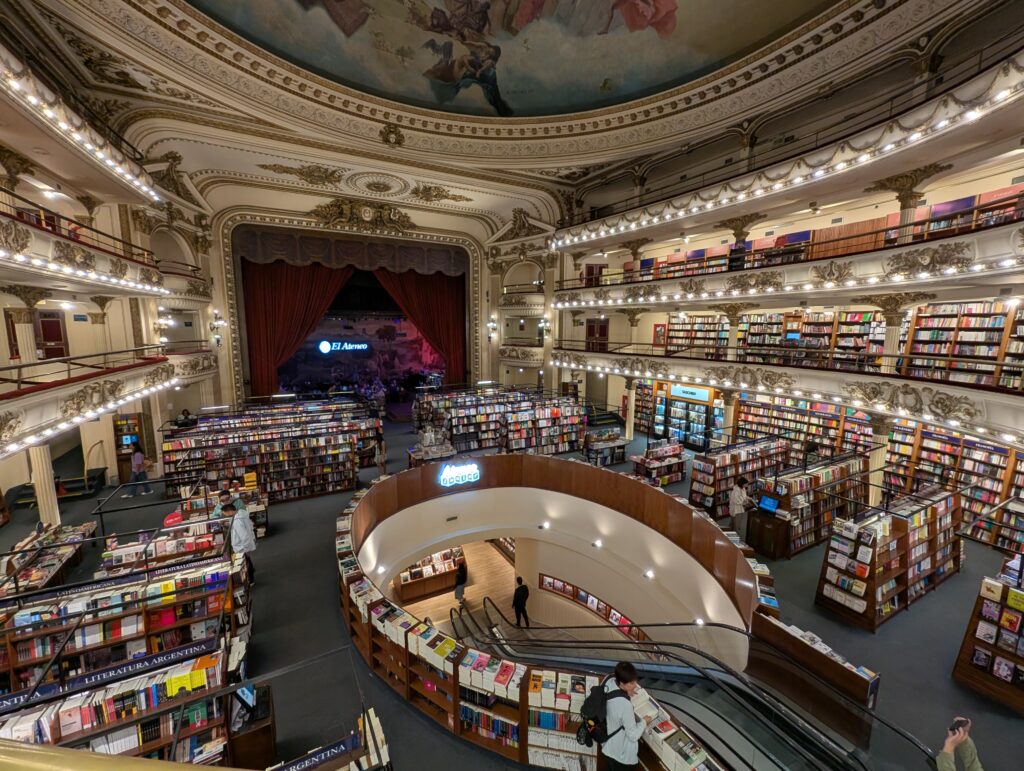 El Ateneo Grand Splendid bookstore