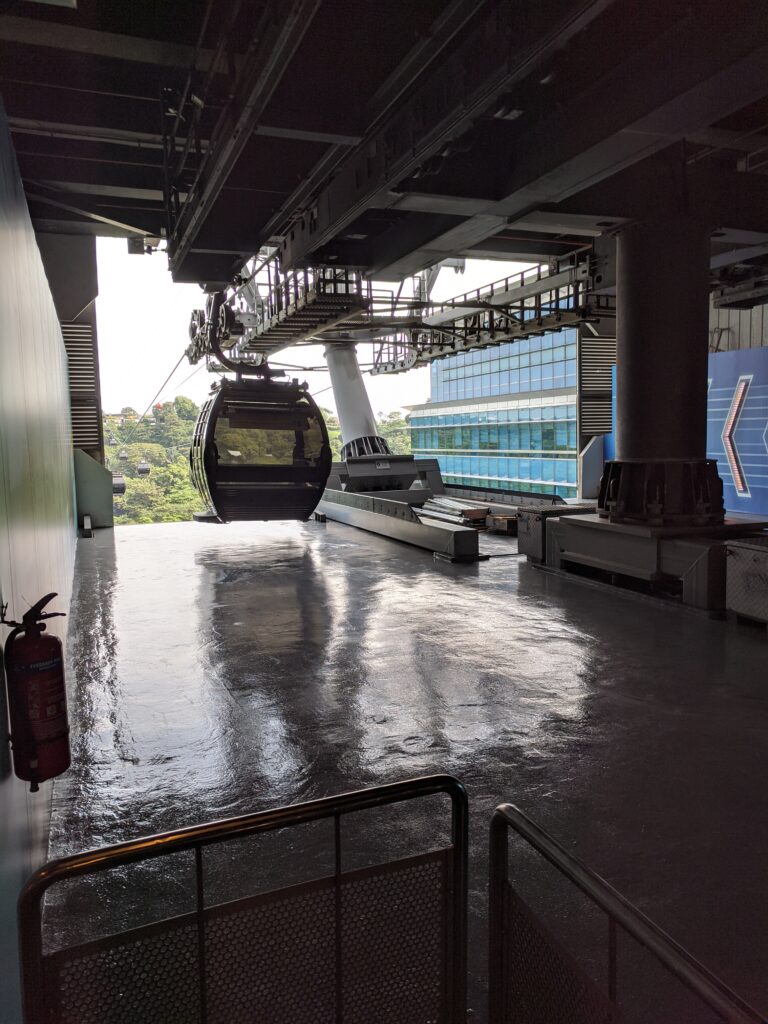 Cable car to Sentosa