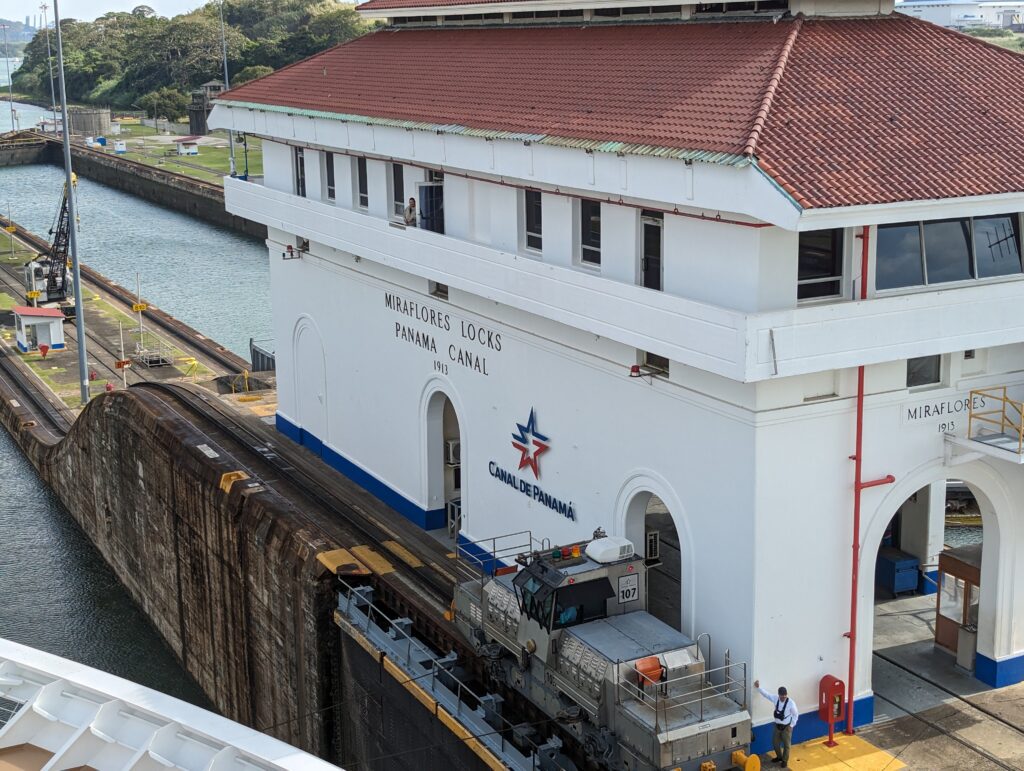 Miraflores locks